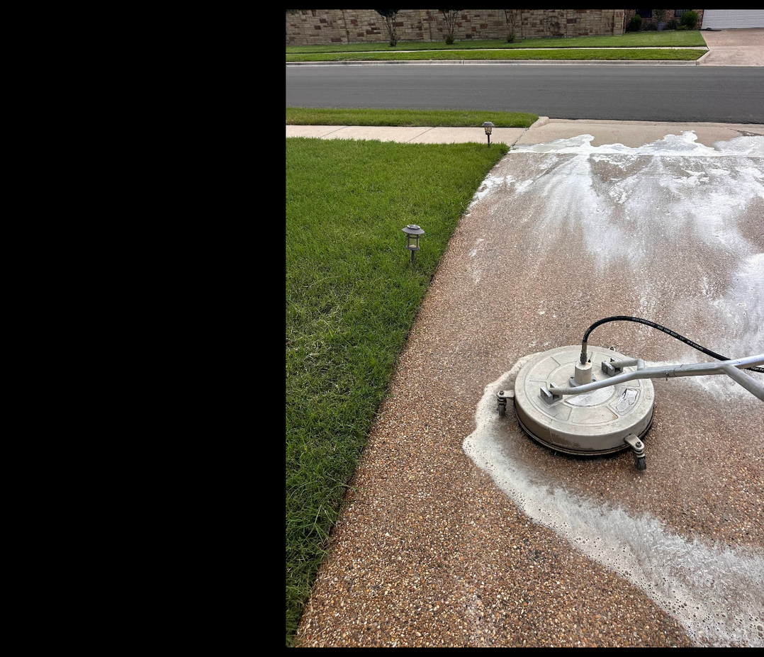 Professional Surface Cleaning on Georgetown Driveway